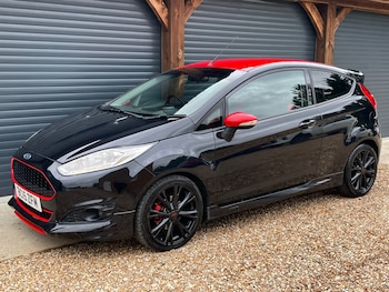 Used Ford Fiesta 2015 for sale - 75383413: Photo