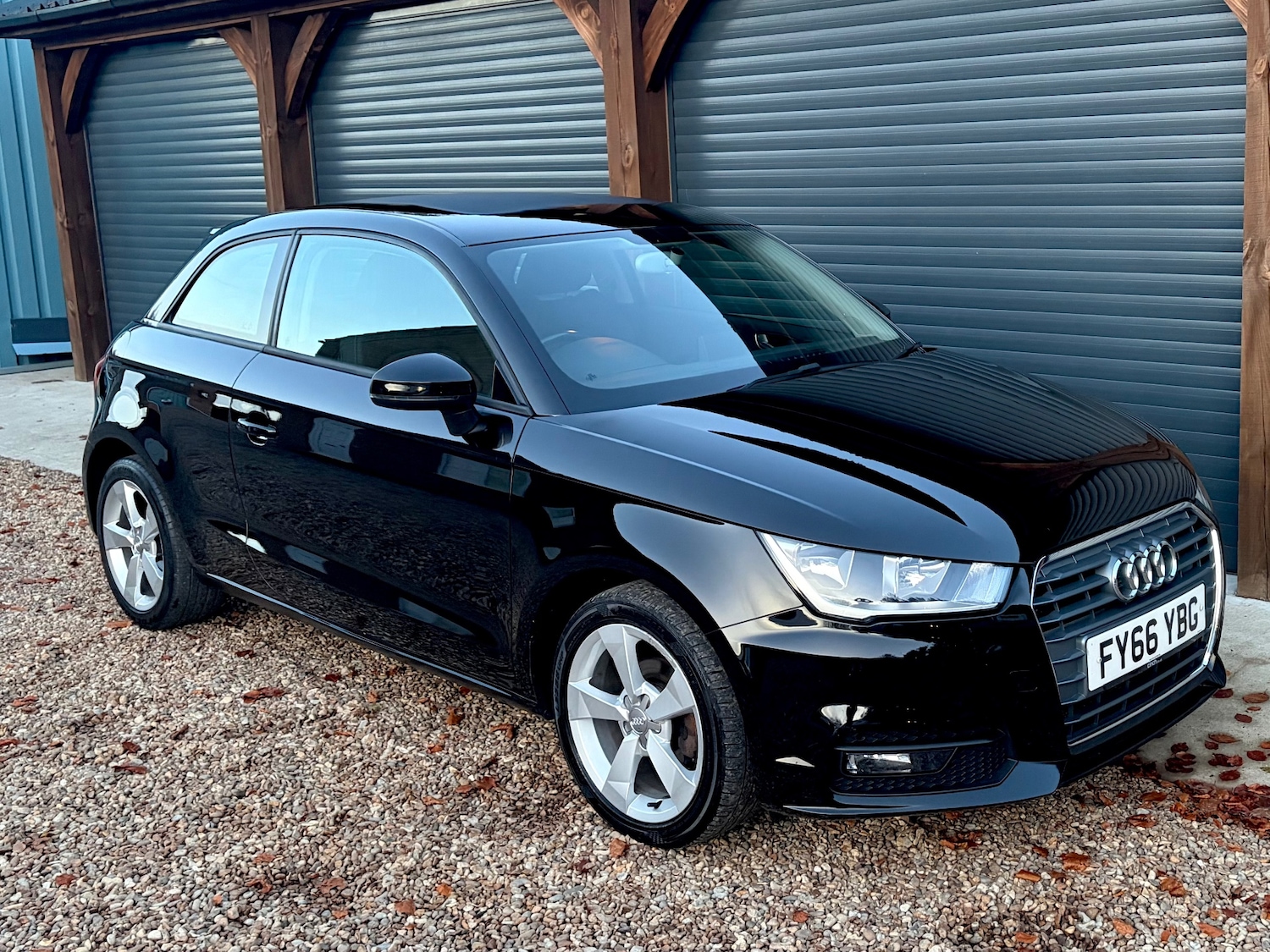 Used Audi A1 2016 for sale - 76570658: Photo 10