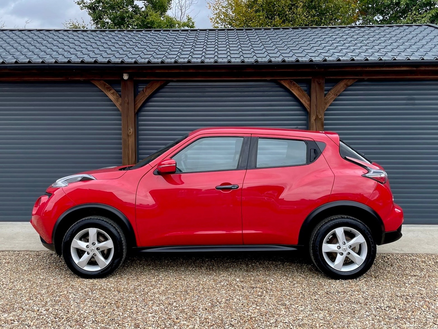 Used Nissan Juke 2016 for sale - 76040799: Photo 4