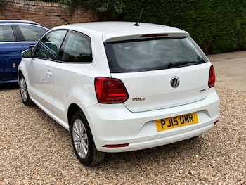 Used Volkswagen Polo 2015 for sale - 79121219: Photo
