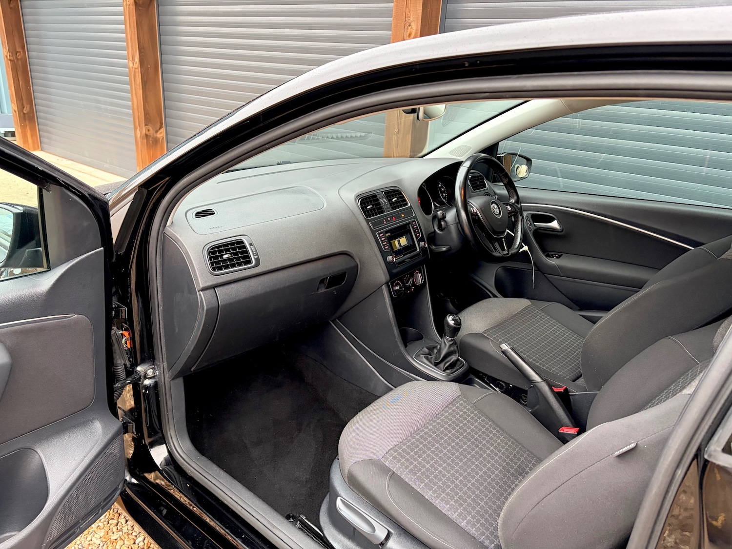 Used Volkswagen Polo 2017 for sale - 76921558: Photo 14