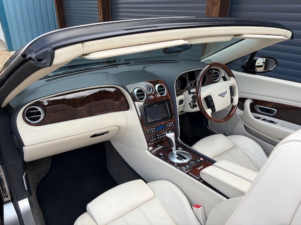 Used Bentley Continental 2008 for sale - 76263375: Photo 10