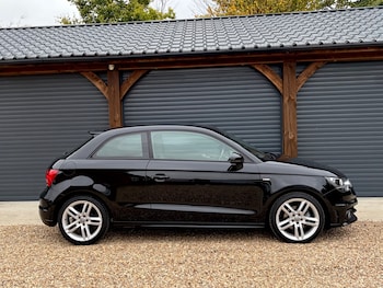 Used Audi A1 2014 for sale - 76196299: Photo
