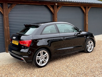Used Audi A1 2014 for sale - 76196299: Photo