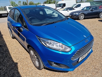 Used Ford Fiesta 2015 for sale - 78474897: Photo