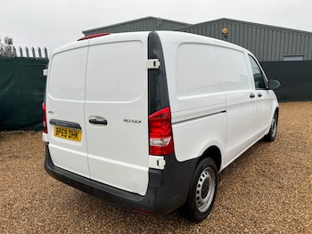 Used Mercedes-Benz Vito 2020 for sale - 76819317: Photo
