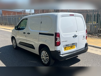 Used Citroen Berlingo 2023 for sale - 79537776: Photo