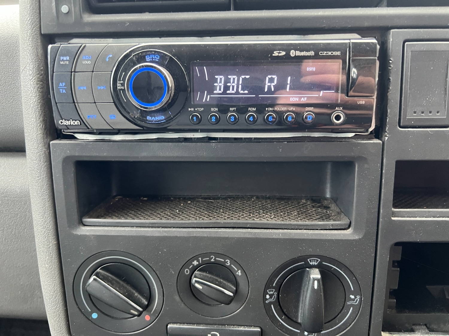 Used Volkswagen Transporter 1999 for sale - 76893004: Photo 10