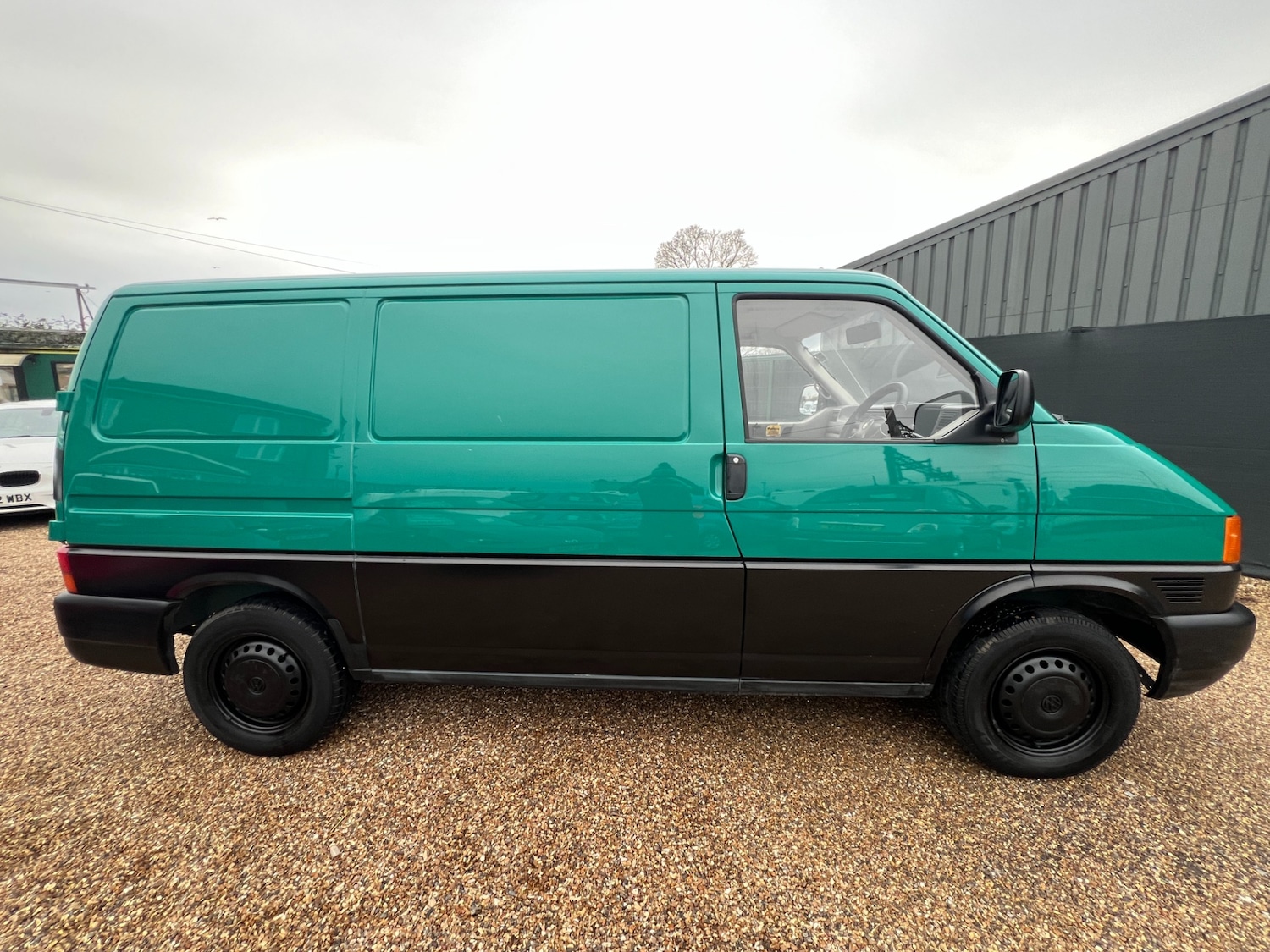Used Volkswagen Transporter 1999 for sale - 76893004: Photo 17