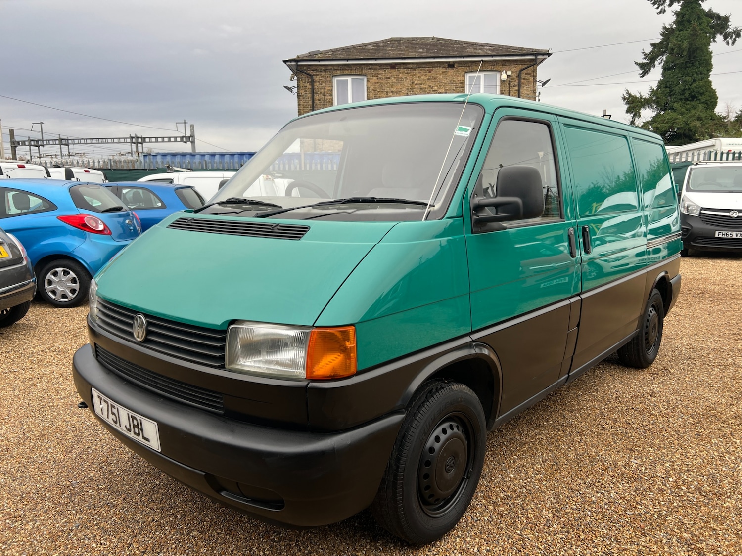 Used Volkswagen Transporter 1999 for sale - 76893004: Photo 2