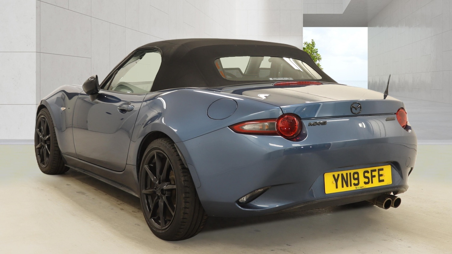 Used Mazda MX-5 2019 for sale - 78097684: Photo 3