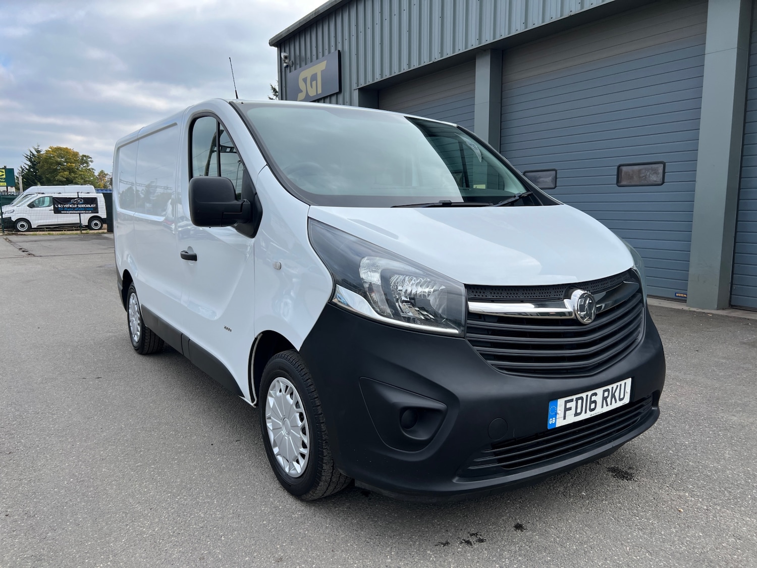 Used Vauxhall Vivaro 2016 for sale - 76249416: Photo 11