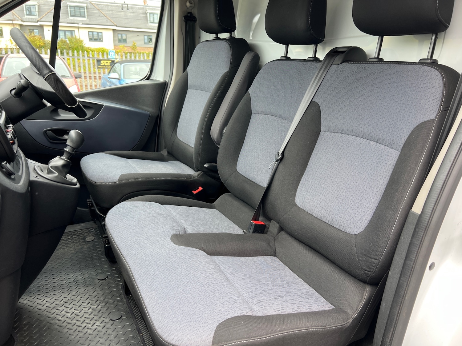 Used Vauxhall Vivaro 2016 for sale - 76249416: Photo 6