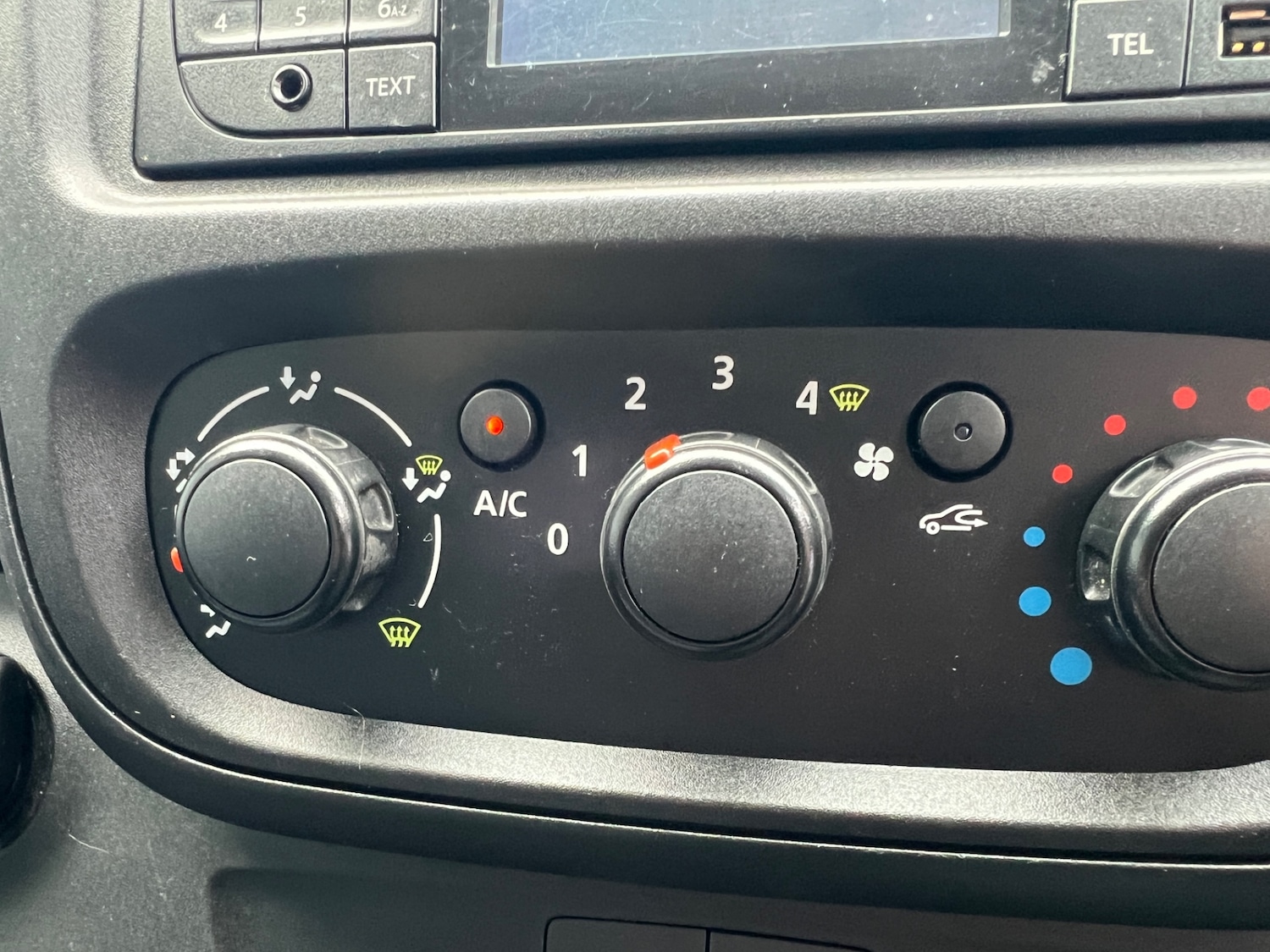 Used Vauxhall Vivaro 2016 for sale - 76249416: Photo 7