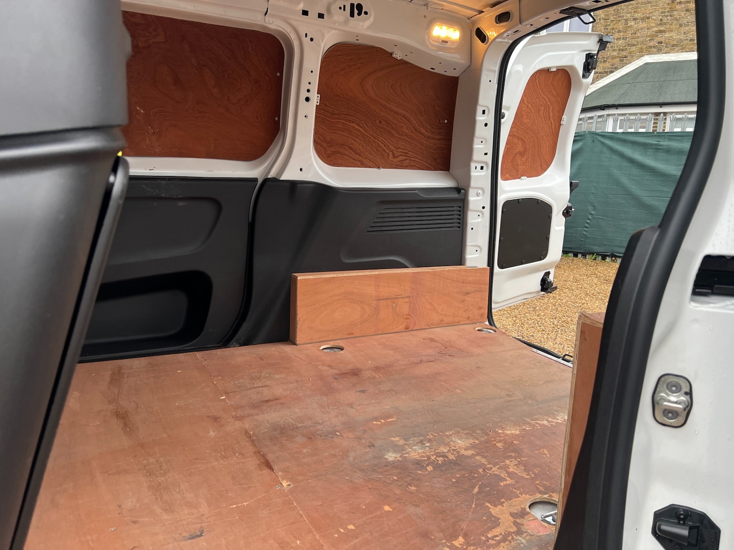 Used Peugeot Partner 2022 for sale - 76818148: Photo 11