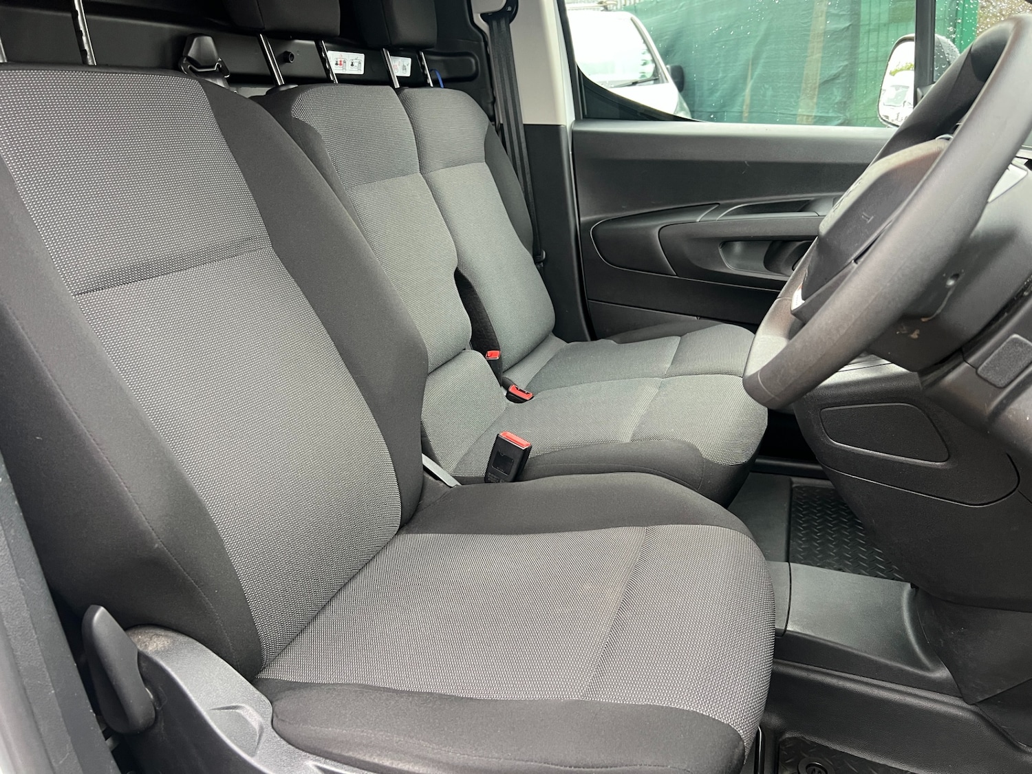 Used Peugeot Partner 2022 for sale - 76818148: Photo 6