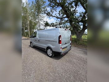Used Renault Trafic 2023 for sale - 79015358: Photo
