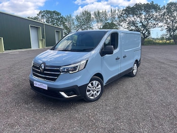 Used Renault Trafic 2023 for sale - 79101732: Photo