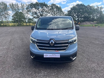 Used Renault Trafic 2023 for sale - 79101732: Photo