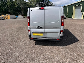 Used Renault Trafic 2023 for sale - 79042925: Photo