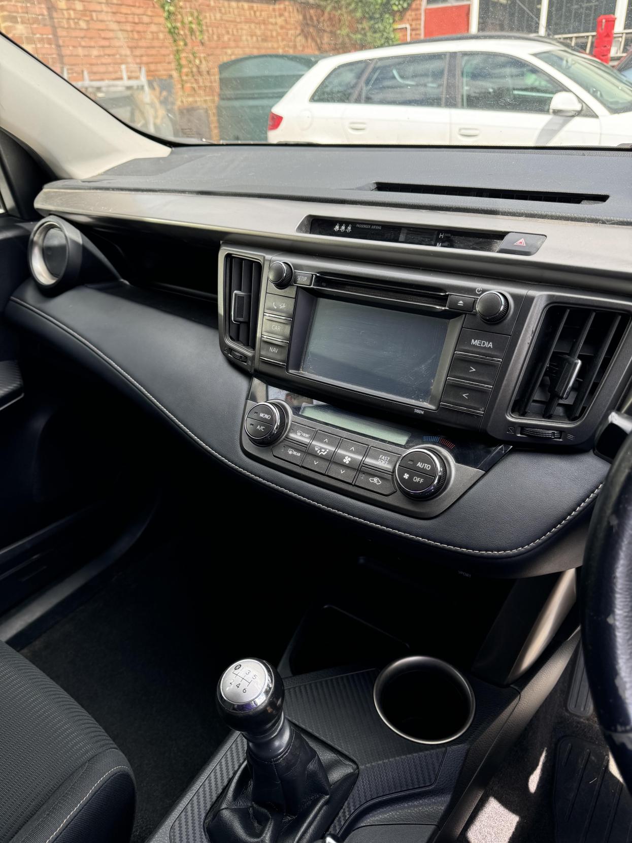 Used Toyota RAV4 2014 for sale - 77736227: Photo 5