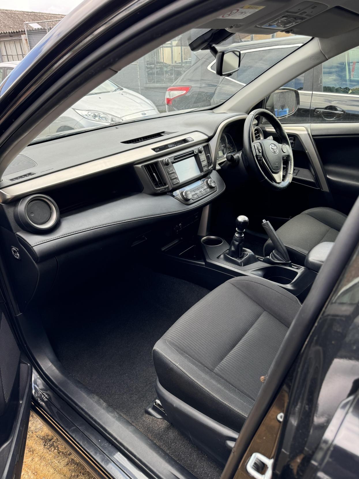 Used Toyota RAV4 2014 for sale - 77736227: Photo 8