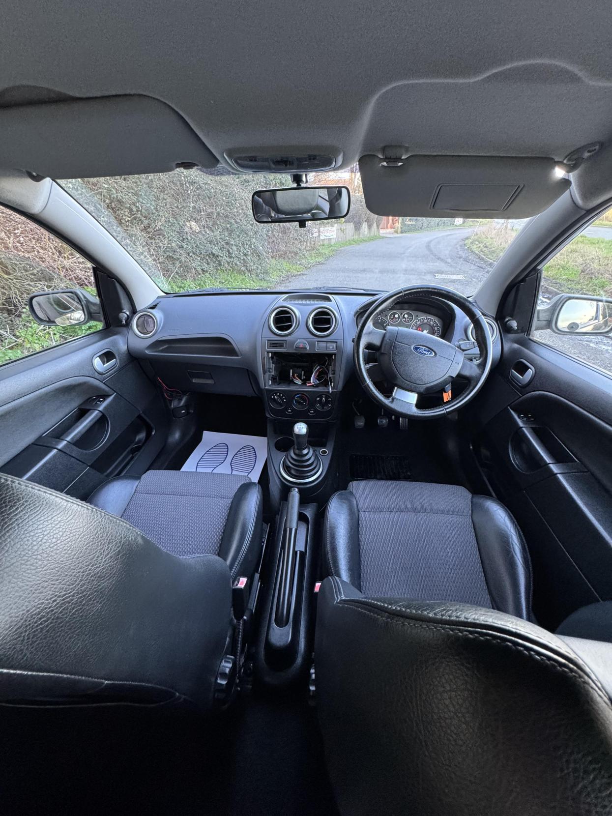 Used Ford Fiesta 2006 for sale - 77881479: Photo 11