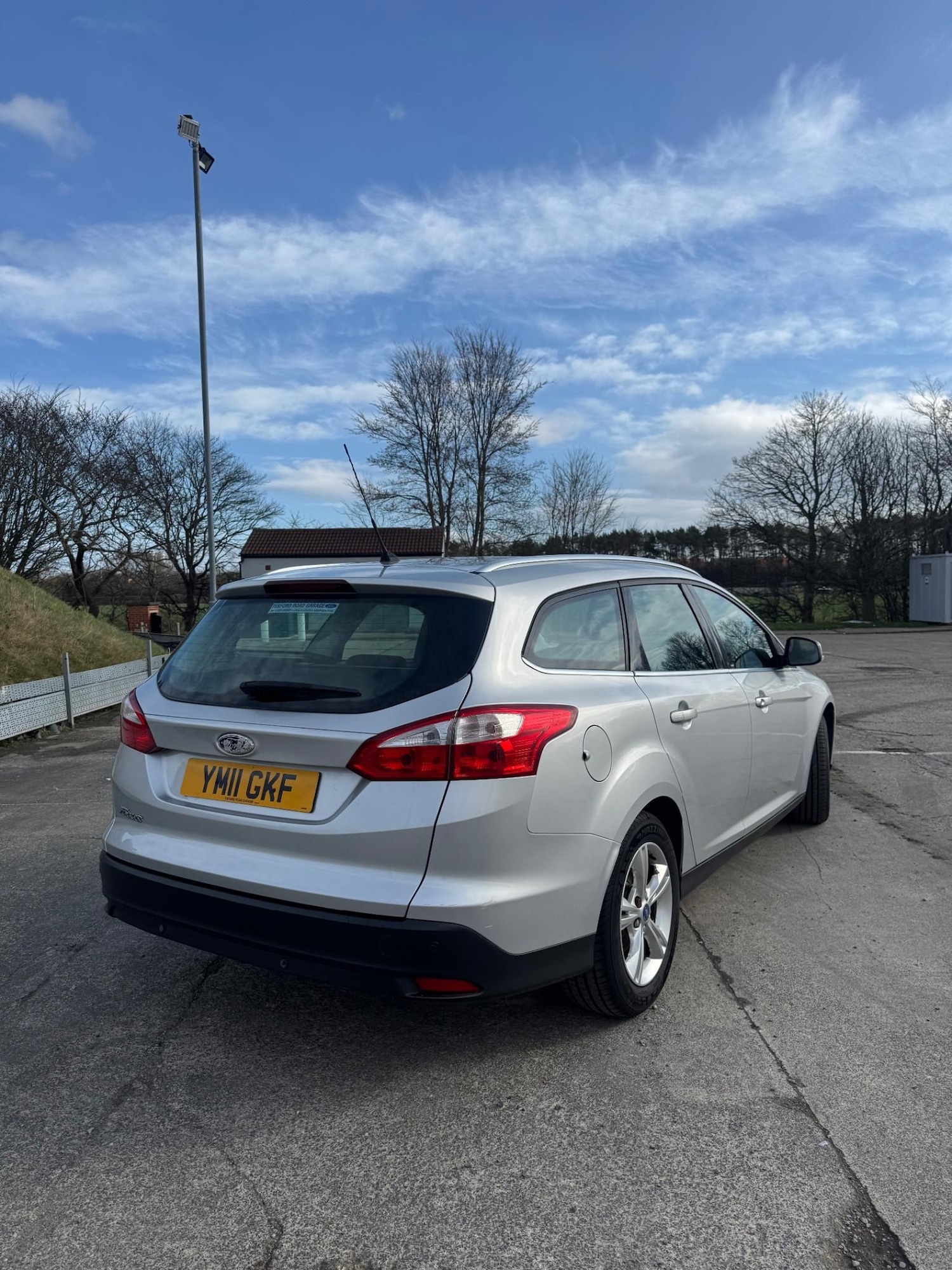 Used Ford Focus 2011 for sale - 77649989: Photo 2