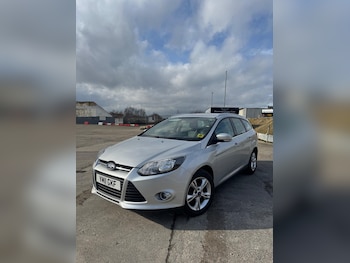 Used Ford Focus 2011 for sale - 77649989: Photo