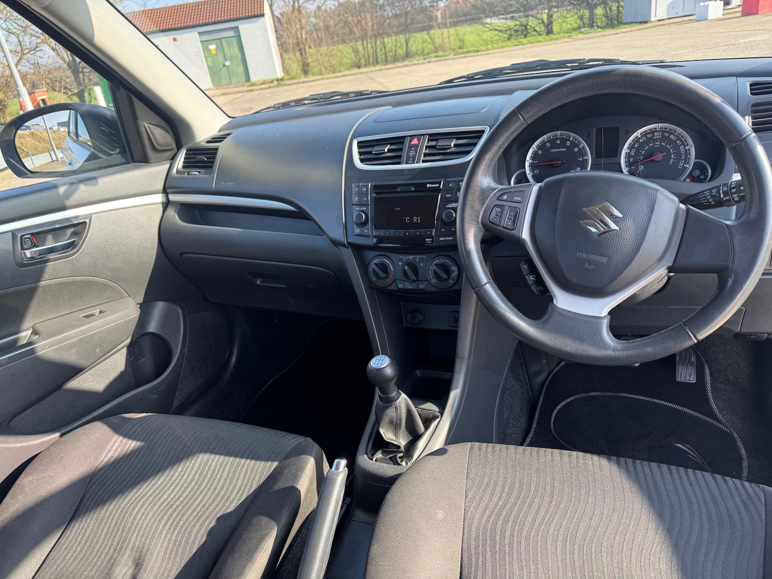 Used Suzuki Swift 2013 for sale - 77763989: Photo 5