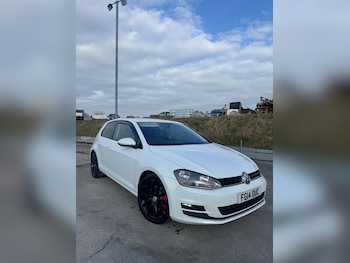 Used Volkswagen Golf 2014 for sale - 77747333: Photo