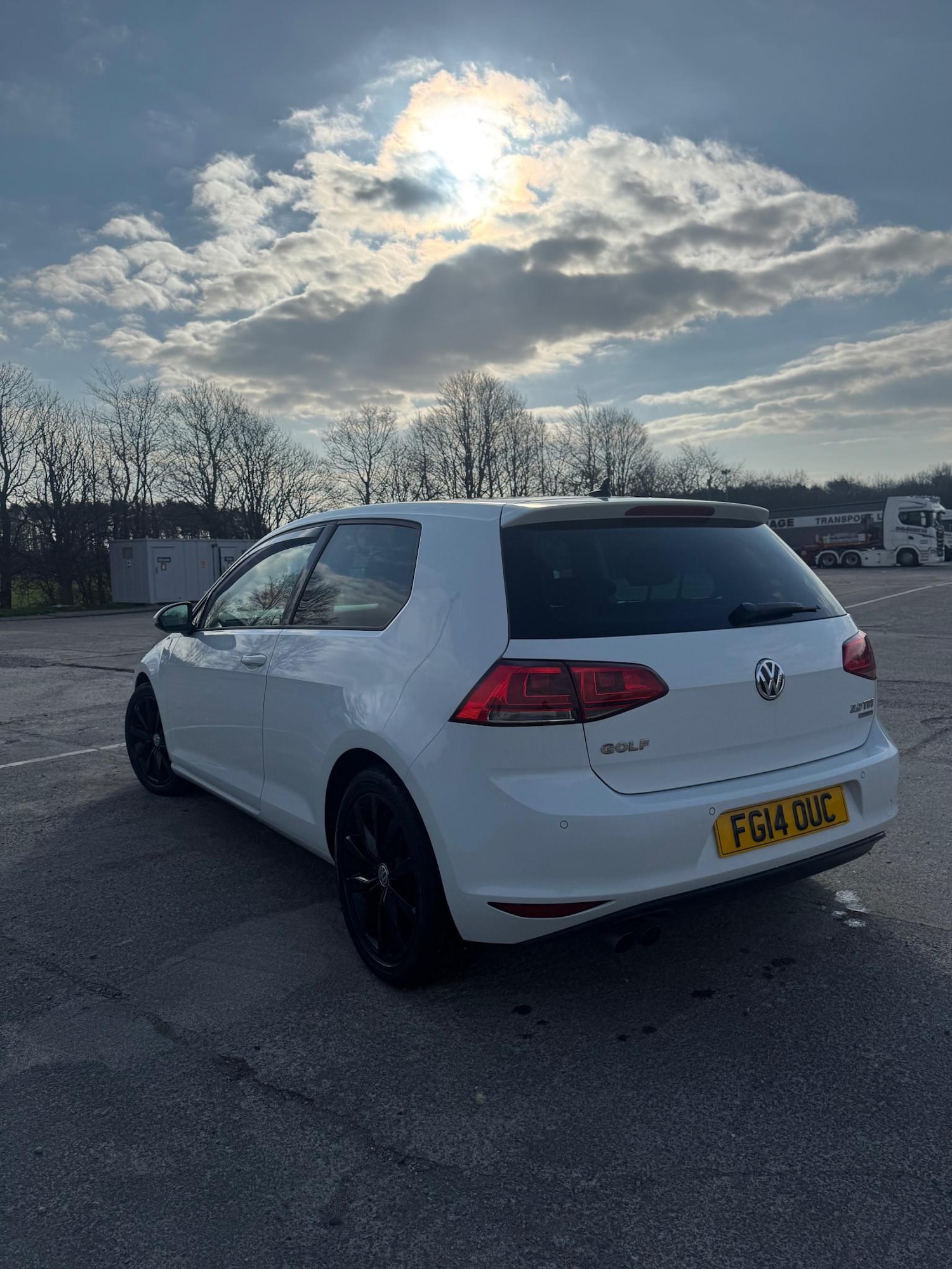 Used Volkswagen Golf 2014 for sale - 77747333: Photo 3