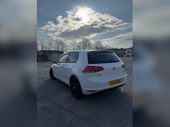 Used Volkswagen Golf 2014 for sale - 77747333: Photo