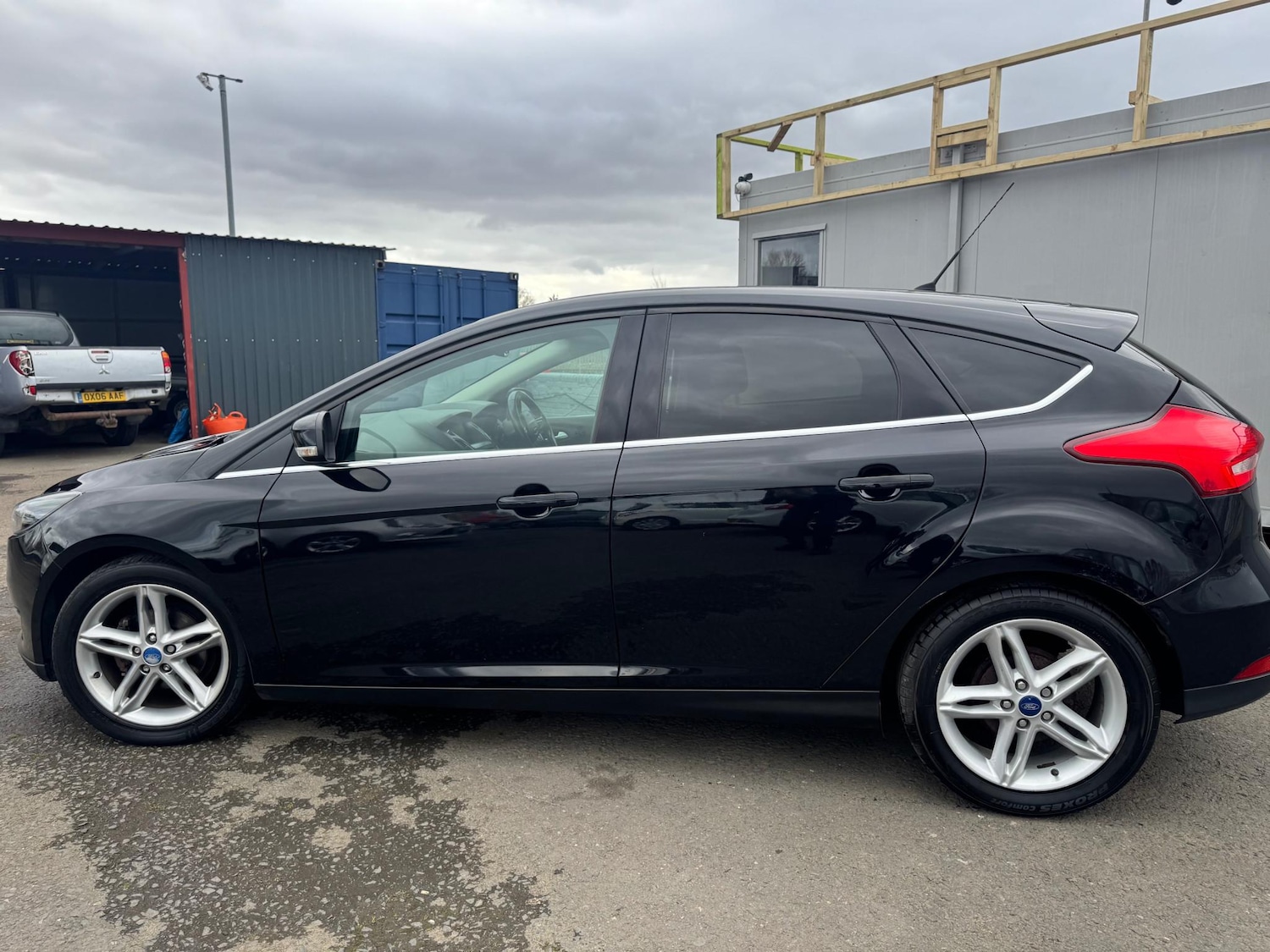 Used Ford Focus 2015 for sale - 78067830: Photo 5