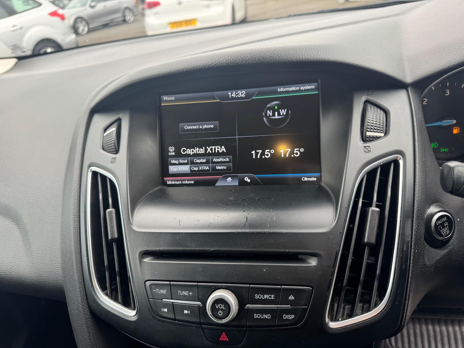 Used Ford Focus 2015 for sale - 78067830: Photo 8