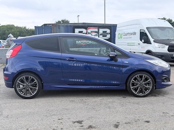 Used Ford Fiesta 2016 for sale - 79384252: Photo
