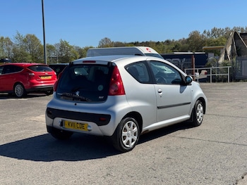 Used Peugeot 107 2011 for sale - 78452240: Photo