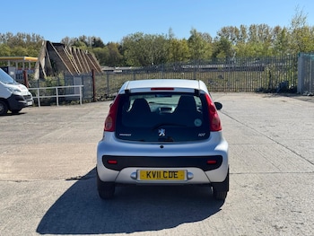 Used Peugeot 107 2011 for sale - 78452240: Photo