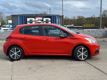 Used Peugeot 208 2016 for sale - 78271194: Photo