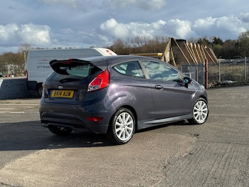Used Ford Fiesta 2014 for sale - 77935434: Photo