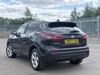 Used Nissan Qashqai 2017 for sale - 79389333: Photo
