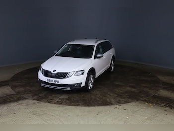 Used Skoda Octavia 2018 for sale - 76952909: Photo