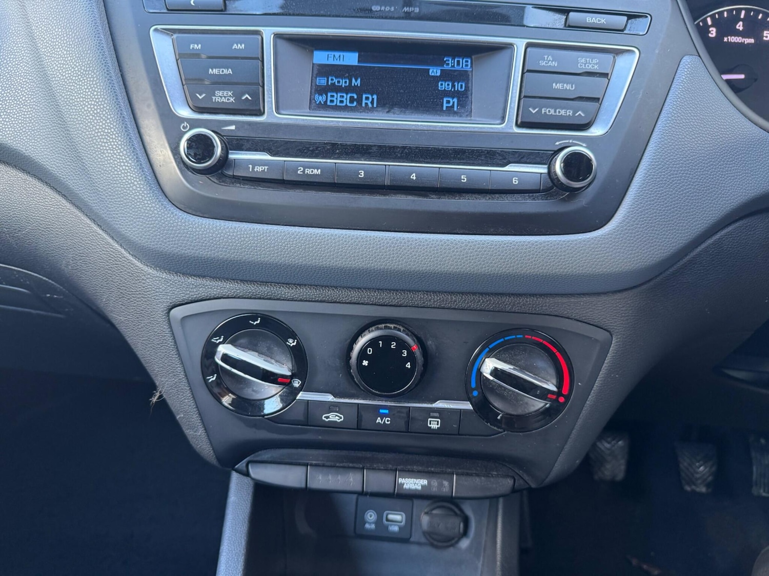 Used Hyundai i20 2016 for sale - 76989846: Photo 26