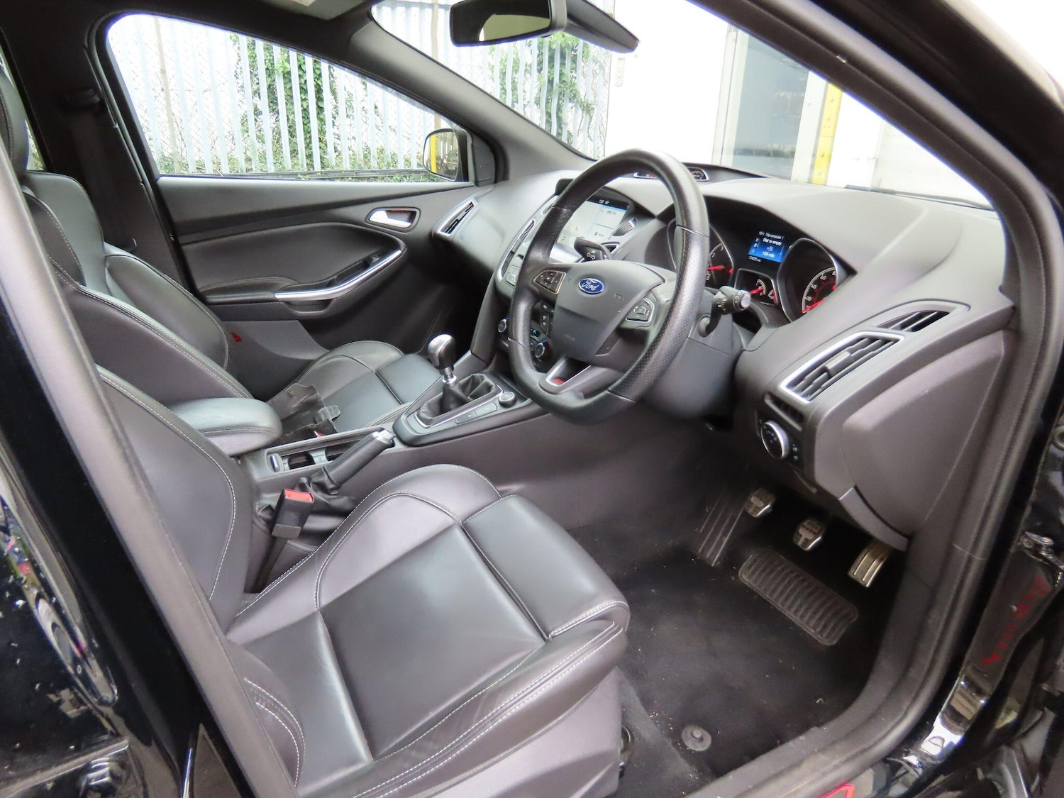 Used Ford Focus 2018 for sale - 76485335: Photo 7