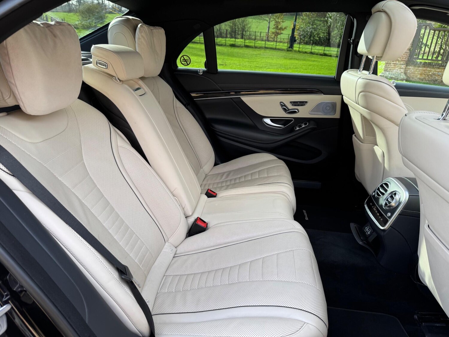 Used Mercedes-Benz S Class 2018 for sale - 76561595: Photo 31