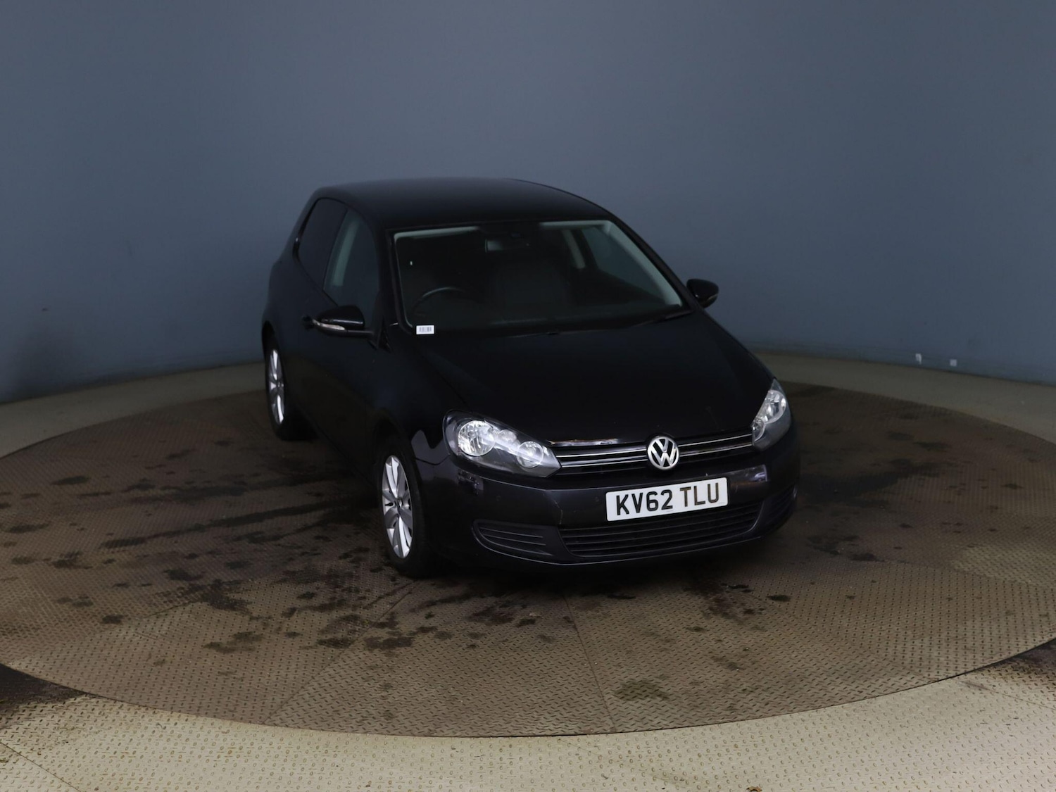 Used Volkswagen Golf 2012 for sale - 76990156: Photo 2