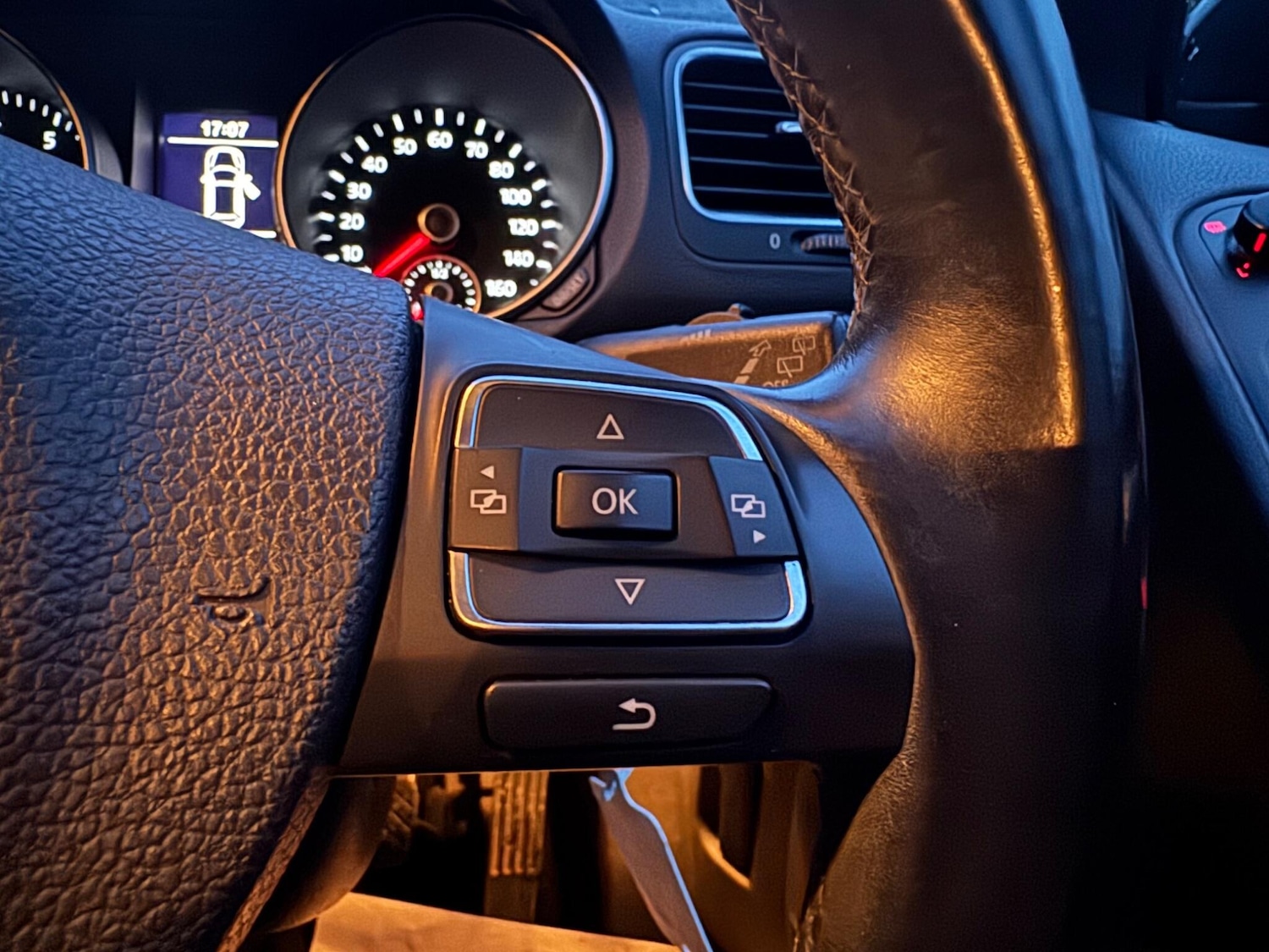 Used Volkswagen Golf 2012 for sale - 76990156: Photo 23