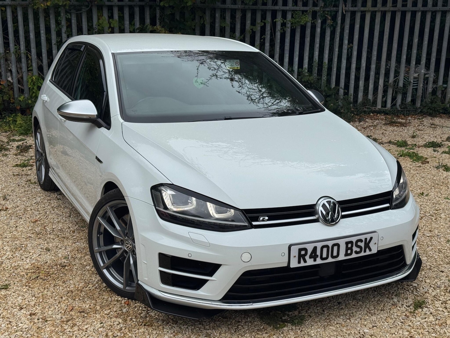 Used Volkswagen Golf 2016 for sale - 76214247: Photo 2