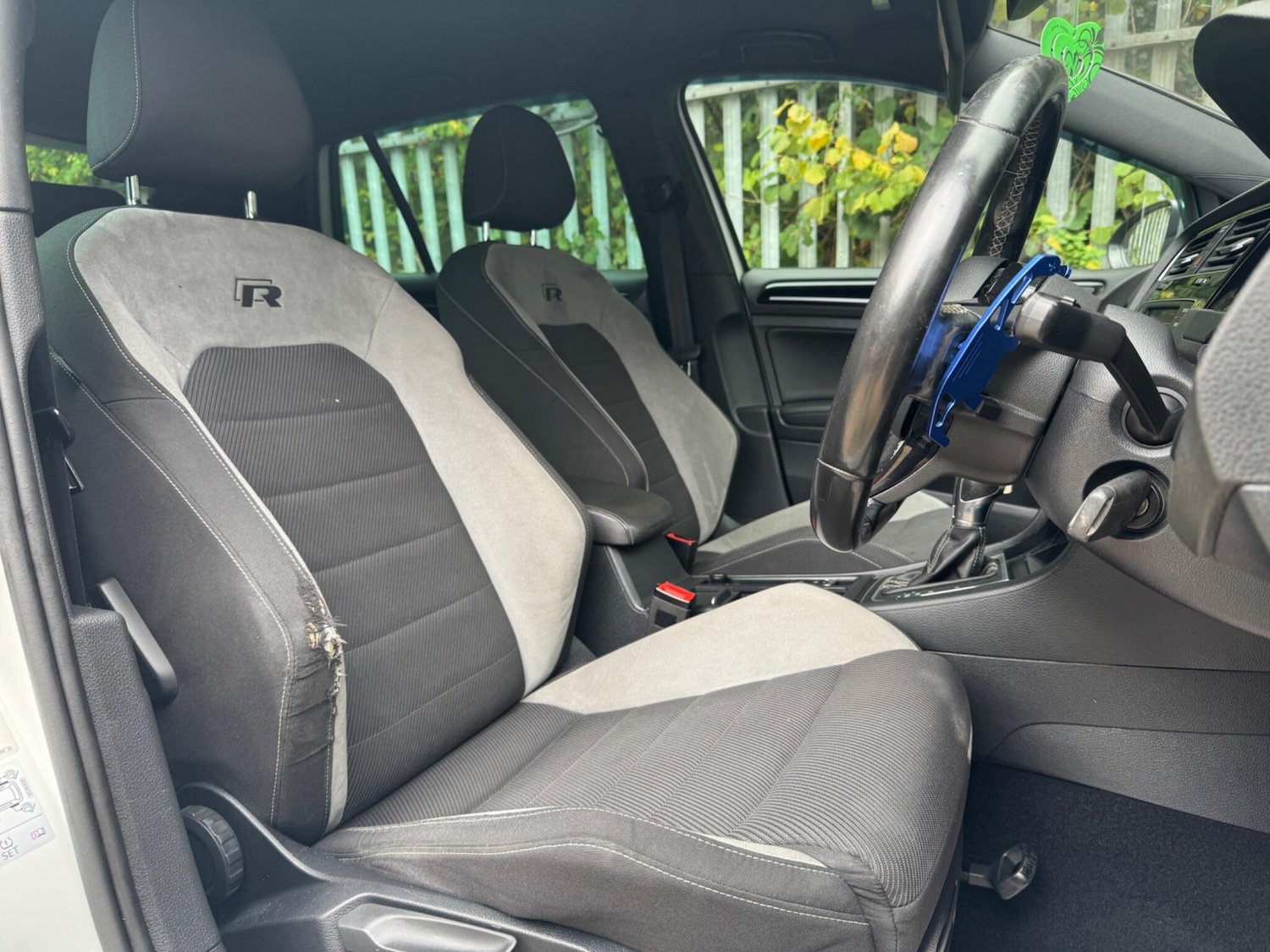 Used Volkswagen Golf 2016 for sale - 76214247: Photo 23