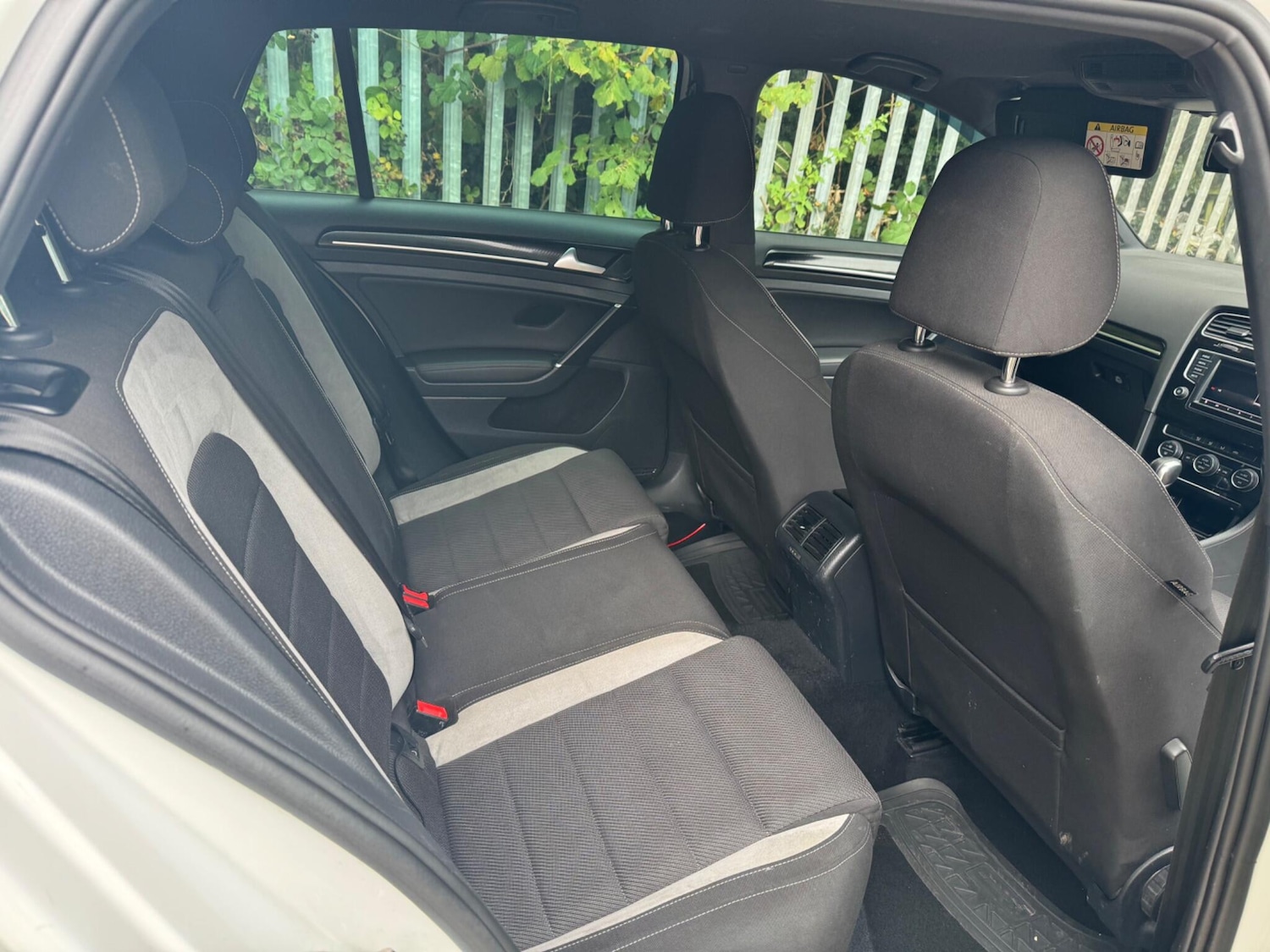 Used Volkswagen Golf 2016 for sale - 76214247: Photo 24